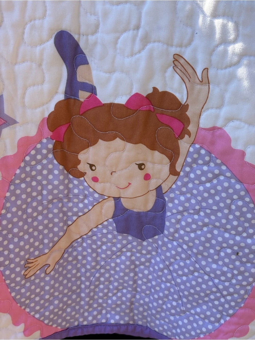 2T/3T Girls  Quilted Hooded Pullover with Ballerina Motif - Purple & Pink - Picture 2 of 8